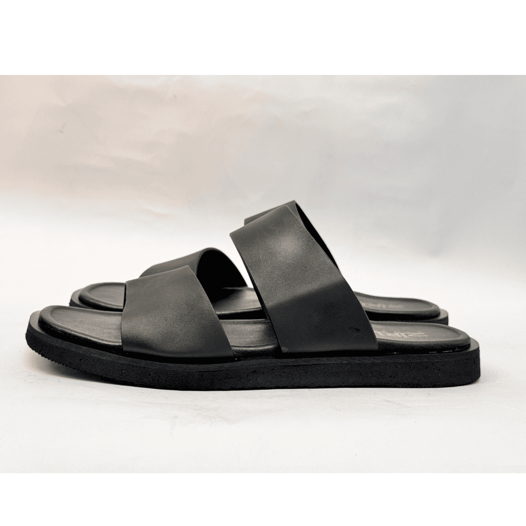 ক্লাসিক ব্ল্যাক ডাবল-স্ট্র্যাপ স্লাইড স্যান্ডেল - Image 3