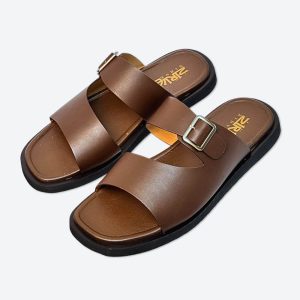 ক্লাসিক ব্রাউন বাকল স্লাইড স্যান্ডেল