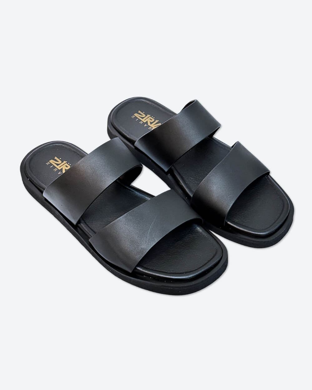 ক্লাসিক ব্ল্যাক ডাবল-স্ট্র্যাপ স্লাইড স্যান্ডেল