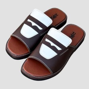 ক্লাসিক টু-টোন লেদার স্লিপার